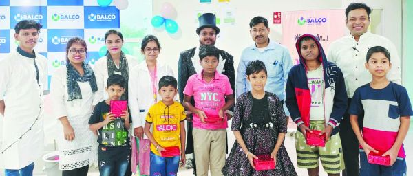 बालको मेडिकल सेंटर ने कैंसर पीडि़त बच्चों के साथ मनाया बाल दिवस
