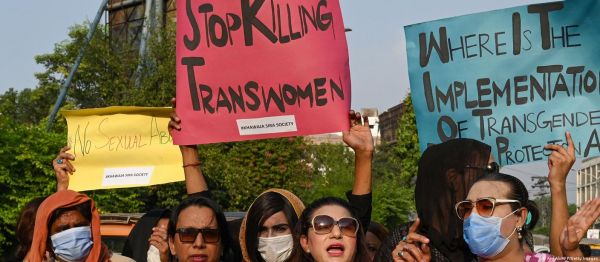 पाकिस्तान के ट्रांसजेंडर ऐक्टिविस्ट मांग रहे अधिकार