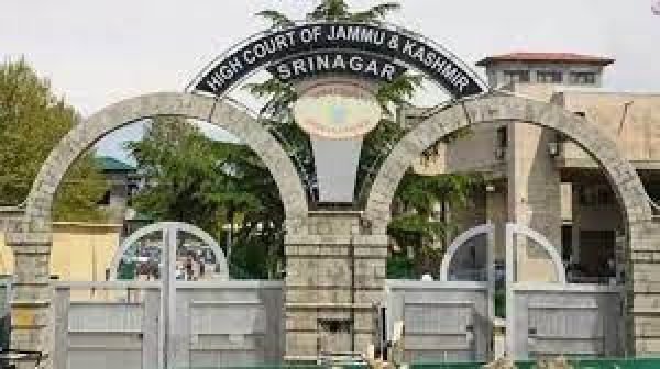 न्यायमूर्ति ताशी रबस्तान को जम्मू-कश्मीर उच्च न्यायालय का कार्यवाहक मुख्य न्यायाधीश नियुक्त किया गया