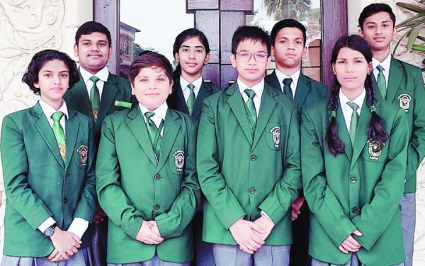 डीपीएस विद्यार्थियों का इंडियन नेशनल साइंस  एंड इंजीनियरिंग फेयर में शानदार प्रदर्शन 