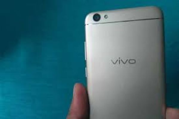 मोबाइल फोन खेप को रोकने की डीआरआई की कार्रवाई निर्यात के लिए घातक: वीवो