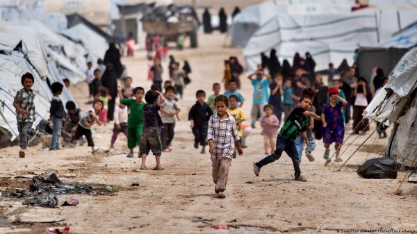 आफत में है सीरियाई शिविरों के बच्चे और मांएं 