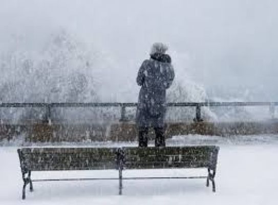 क्रिसमस पर कनाडा और अमेरिका में बर्फ़ीले तूफ़ान का क़हर, कम से कम 20 लोगों की मौत