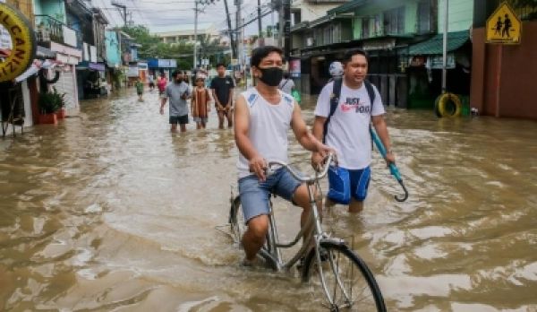 फिलीपींस में बारिश, बाढ़ से 17 की मौत