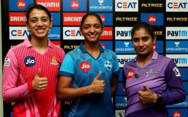 महिला आईपीएल टीमों के लिए आठ आईपीएल फ्ऱैंचाइजि़यों ने दिखाई रूचि