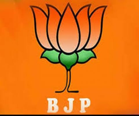 कांग्रेस ने मोदी सरकार के खिलाफ आरोप पत्र जारी किया, भाजपा को ‘भ्रष्ट जुमला पार्टी’ करार दिया