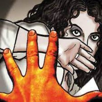 पाकिस्तान में विवाहित हिंदू लड़की का अपहरण, इस्लाम कबूल करने से इनकार करने पर बलात्कार