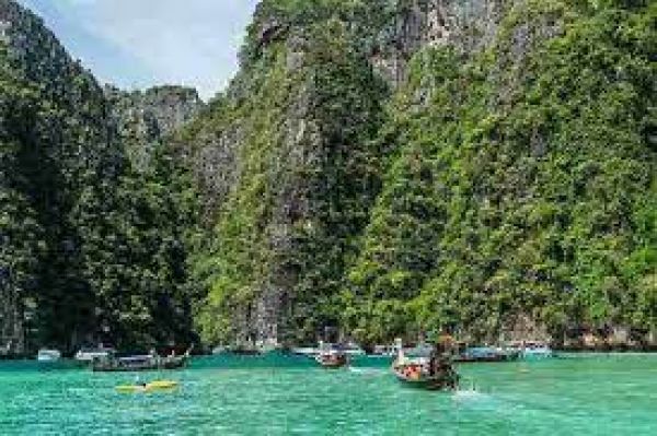 थाईलैंड में पर्यटन बढ़ा लेकिन अभी भी वो पहले वाली बात नहीं