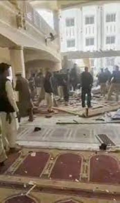 पाकिस्तान के पेशावर में आत्मघाती बम विस्फोट में 46 लोगों की मौत, 100 घायल