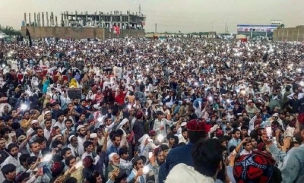 अमन की मांग को लेकर खैबर पख्तूनख्वा में हजारों लोगों ने निकाली रैली