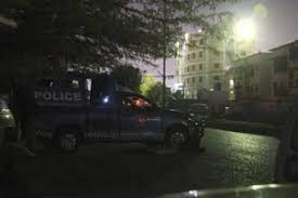 पाकिस्तान के कराची शहर में पुलिस प्रमुख कार्यालय पर आतकंवादी हमला, सात लोगों की मौत