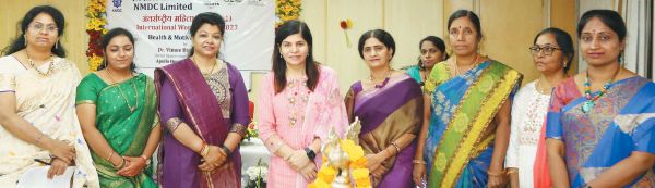 प्रशिक्षण और सीएसआर से महिला सशक्तिकरण के समर्थक एनएमडीसी ने मनाया महिला दिवस