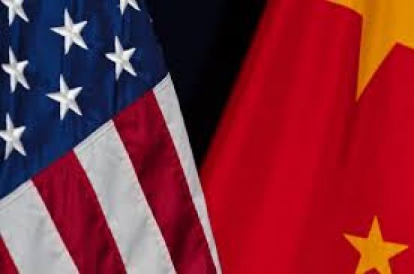 चीन में अमेरिकी कंपनी के दफ़्तर पर सरकारी अधिकारियों की रेड