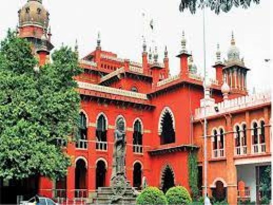 मद्रास उच्च न्यायालय ने अन्नाद्रमुक के महासचिव चुनाव के खिलाफ पनीरसेल्वम की याचिका खारिज की