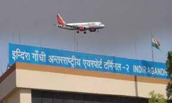 दिल्ली हवाई अड्डे पर सुरक्षा जांच के दौरान आभूषण चोरी का एक और मामला आया सामने