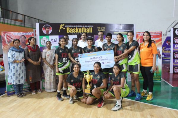 बास्केटबॉल स्पर्धा : बालक-बालिका का खिताब सांई ने जीता