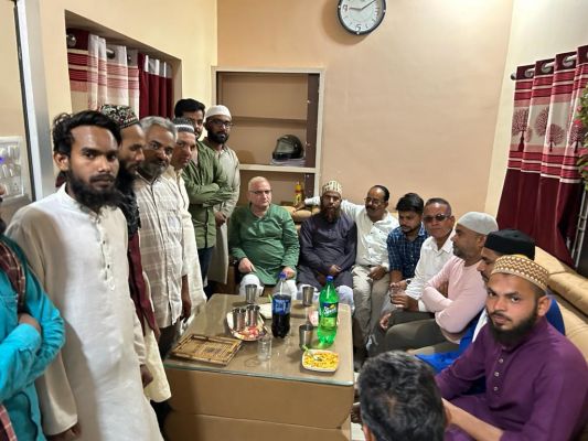 उर्दू अकादमी के चेयरमेन ने लखनपुर में उर्दू की ज़बूहाली पर की चर्चा