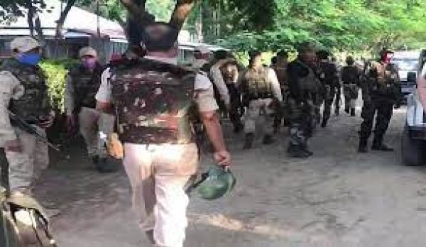 मणिपुर में संदिग्ध कुकी उग्रवादियों के साथ मुठभेड़ में तीन पुलिसकर्मी घायल