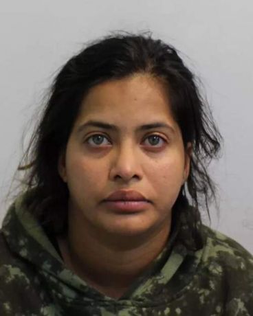 ब्रिटेन में नाबालिगों से नशीले पदार्थों की तस्‍करी कराने पर भारतीय मूल की महिला को जेल