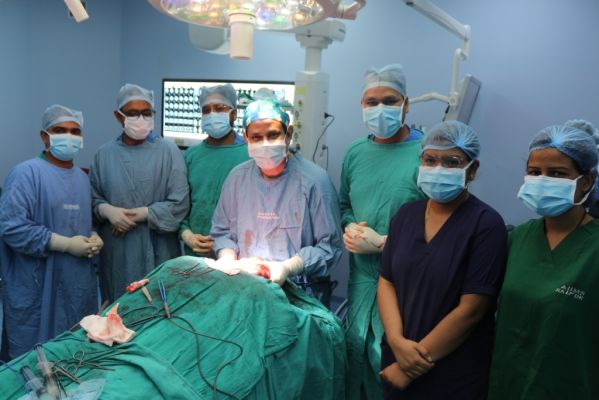 6 घंटे कठिन सर्जरी, एम्स में गले के 780 ग्राम ट्यूमर का सफल इलाज