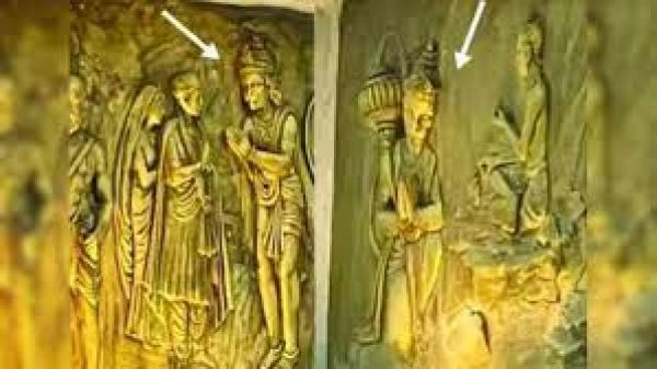 गुजरात: सहजानंद स्वामी के सामने घुटने टेकते हुए भगवान हनुमान के भित्ति-चित्र को हटाने की मांग