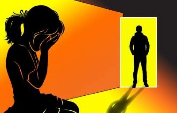 हरियाणा में महिला ने पुलिस के सहयोगियों पर लगाया सामूहिक बलात्कार का आरोप 