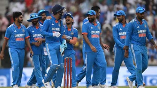 भारत ने ऑस्ट्रेलिया से पहली वनडे जीत कर ऐतिहासिक रैंकिंग हासिल की