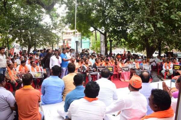 भाजपा ने की गांधी जयंती पर कांग्रेस की सदबुद्धि के लिए प्रार्थना
