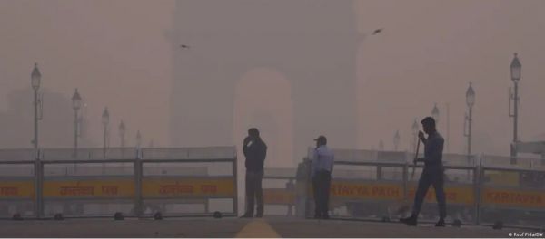 दीवाली के बाद दिल्ली प्रदूषित शहरों की लिस्ट में टॉप पर