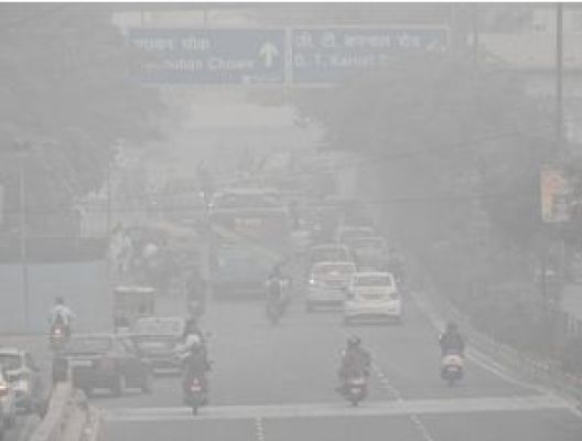 दिल्ली की वायु गुणवत्ता एक बार फिर 'गंभीर' स्तर पर
