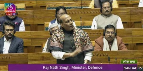 संसद में हुई सुरक्षा चूक के मामले पर रक्षा मंत्री राजनाथ सिंह लोकसभा में क्या बोले