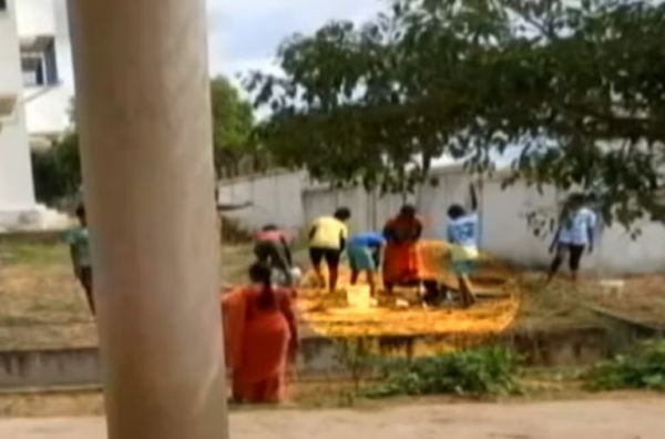 ‘छत्तीसगढ़’ का  संपादकीय :  दलित छात्रों को सेप्टिक  टैंक की सफाई की सजा, घटना नहीं राष्ट्रीय सोच है