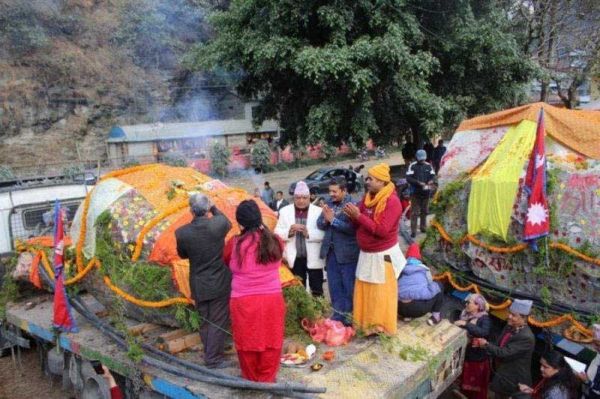 अयोध्या में राम मंदिर की मूर्ति बनाने के लिए नेपाल से आई शिलाओं का क्या हुआ