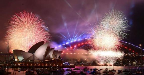 ऑस्ट्रेलिया के सिडनी में नए साल 2024 के स्वागत का जश्न