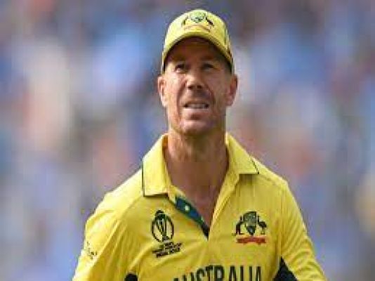 वॉर्नर को मिल गई गुम हुई ग्रीन बैगी कैप, ऑस्ट्रेलियाई बल्लेबाज ने कहा- सारी ज़िंदगी संभाल कर रखूंगा