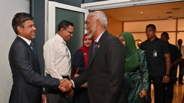 पीएम मोदी पर मालदीव के मंत्रियों की आपत्तिजनक टिप्पणी  पर वहाँ के मीडिया में क्या छपा है और लोग क्या कह रहे हैं?