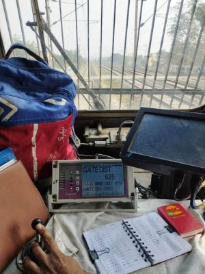 जीपीएस से जुड़े एक हजार से अधिक डिवाइस बने कोहरे के बीच सुरक्षित रेल यात्रा में मददगार