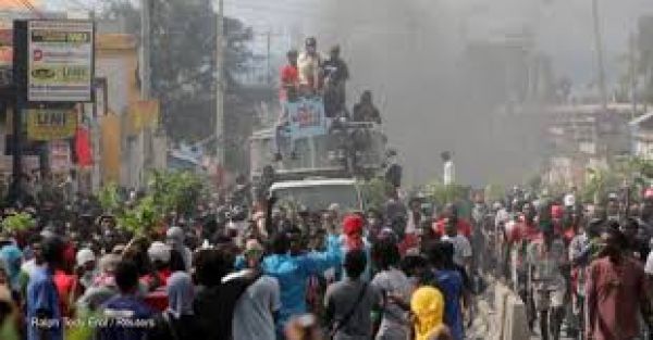 प्रधानमंत्री के इस्तीफे की मांग को लेकर पूरे हैती में विरोध प्रदर्शन