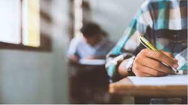 नोएडा: अभ्यर्थी के स्थान पर परीक्षा दे रहा कोचिंग संचालक गिरफ्तार