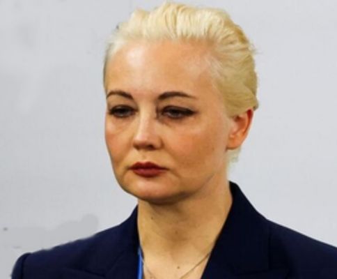 एलेक्सी नवलनी की विधवा ने पुतिन पर हत्या का आरोप लगाया, लड़ाई जारी रखने का लिया संकल्प