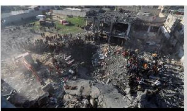 मध्य गाजा पर इजराइली बमबारी में 40 की मौत, 100 घायल: हमास