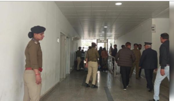 अन्य बलों की तुलना में रेलवे सुरक्षा बल में महिला कर्मियों का अनुपात 9 प्रतिशत, सबसे अधिक