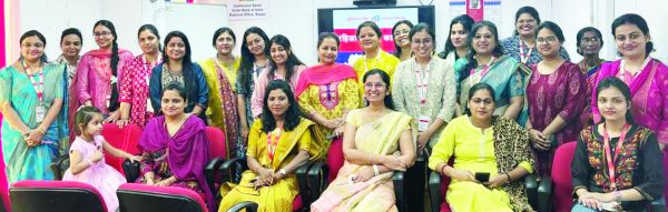 यूनियन बैंक ऑफ इंडिया द्वारा महिला स्वास्थ्य जांच शिविर