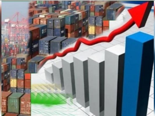 निर्यात पर सरकार के जोर से कम हुआ व्यापार घाटा