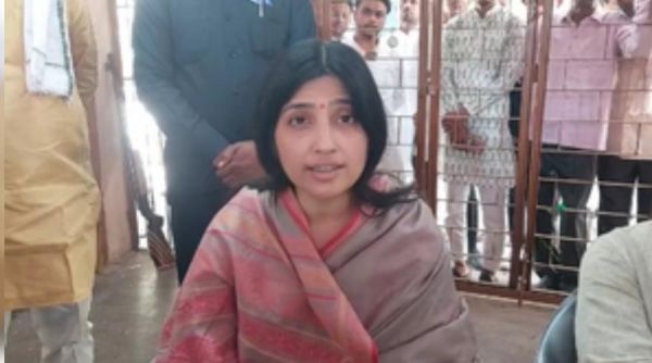 महिलाओं के मुद्दे पर डिंपल यादव ने मोदी सरकार को घेरा, परिवारवाद के आरोप पर दिया बड़ा बयान