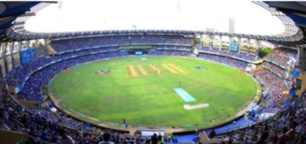 आईपीएल के लाइव मैच के वीडियो या फोटो पोस्ट करने पर बीसीसीआई ने लगाई पाबंदी !