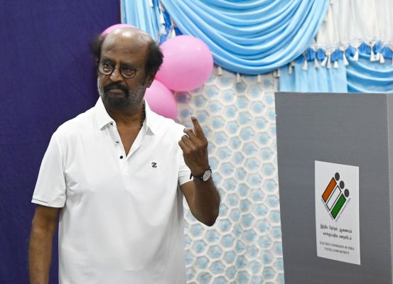तमिलनाडु में लोस चुनाव के लिए मतदान जारी, सुबह नौ बजे तक 12.55 प्रतिशत मतदान