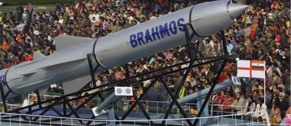 फिलीपींस को भारतीय ब्रह्मोस मिसाइल मिलने पर क्या बोला चीन