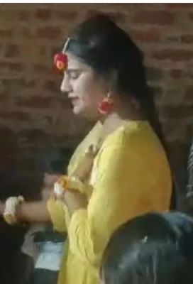 यूपी में बहन की शादी में डांस करते समय लड़की की मौत