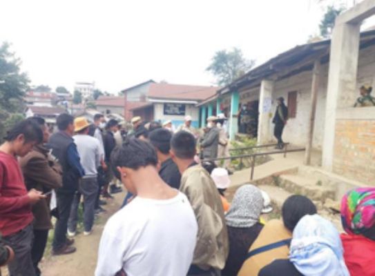 भारी सुरक्षा के बीच मणिपुर के छह मतदान केंद्रों पर पुनर्मतदान जारी
